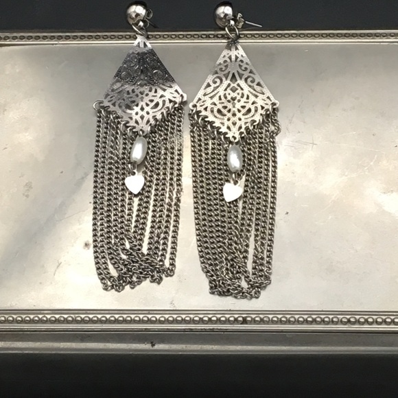 Jewelry - VTG sterling earrings w pearl bead & tiny hearts Jewelry - VTG sterling earrings w pearl bead & tiny hearts